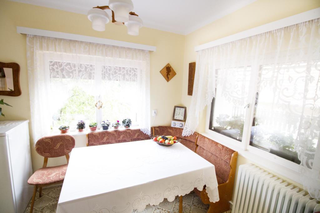 Margo Apartman Fonyód Kamer foto