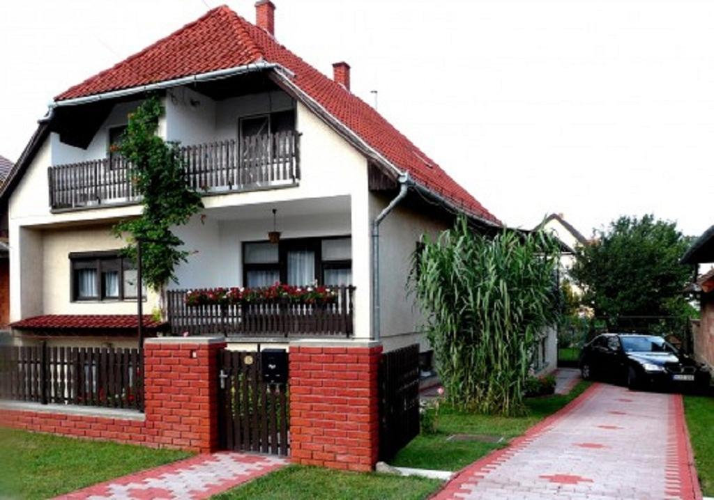 Margo Apartman Villa Fonyód Buitenkant foto